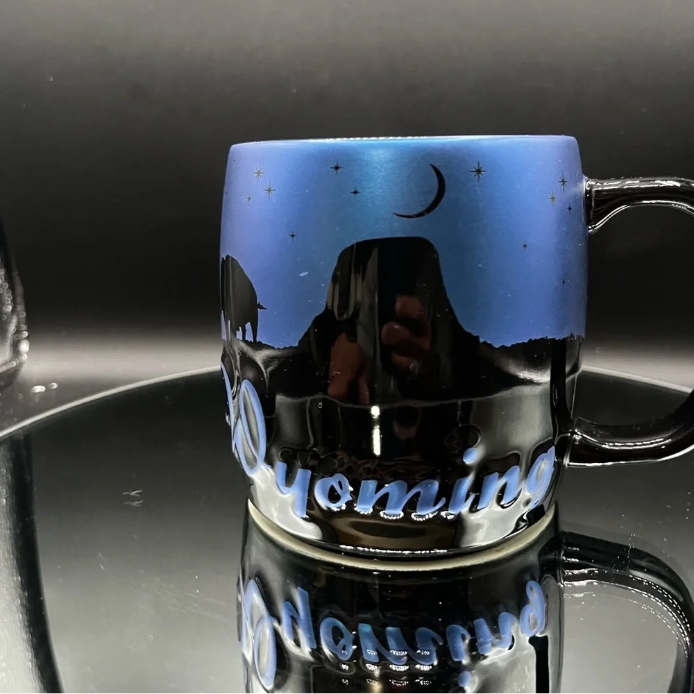 AMERICAWARE “WYOMING” NIGHT SKY MUG 20 OZ 2014